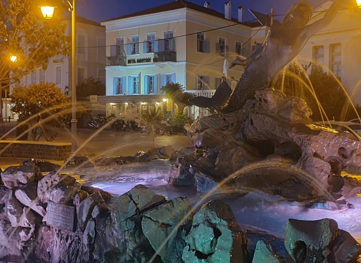 Dionysos Hotel Poros Town Exterior photo